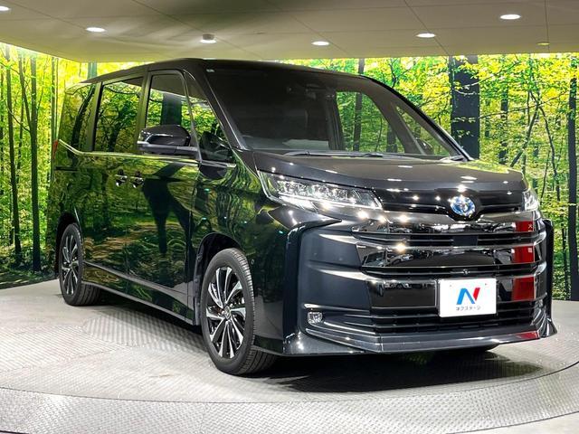 Toyota NOAH 2022-06 7818969-15