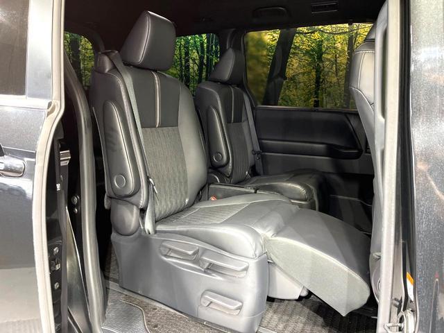 Toyota NOAH 2022-06 7818969-8