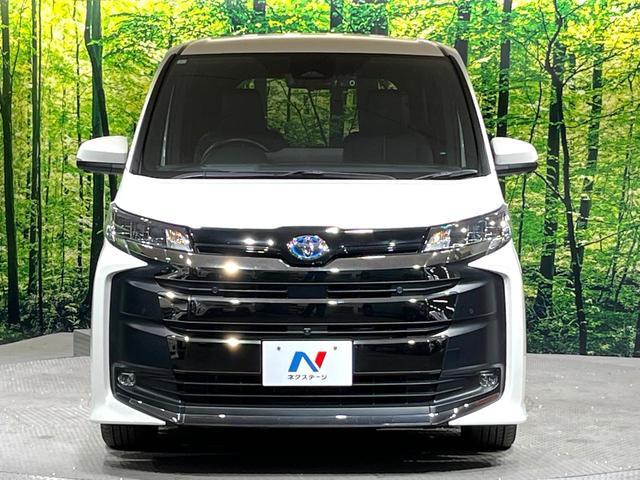 Toyota NOAH 2023-07 7818978-14