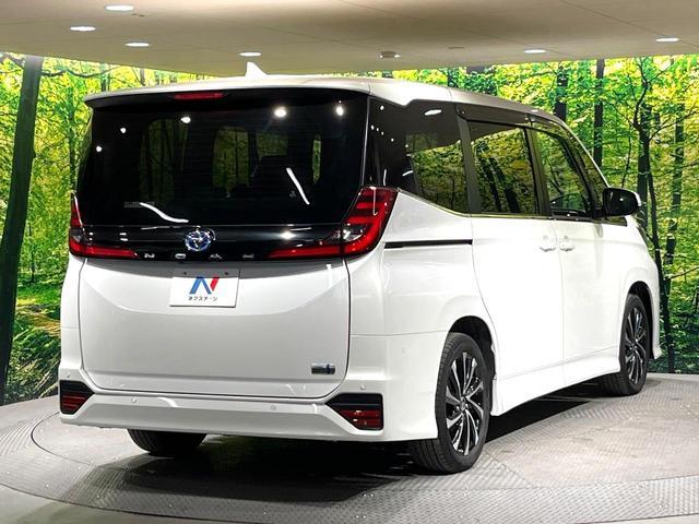 Toyota NOAH 2023-07 7818978-17