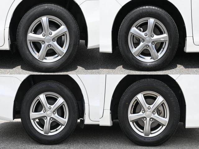 Toyota NOAH 2015-09 7819101-17