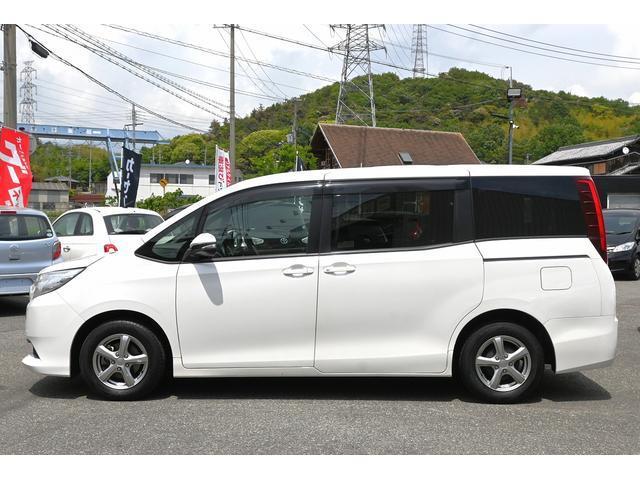 Toyota NOAH 2015-09 7819101-3