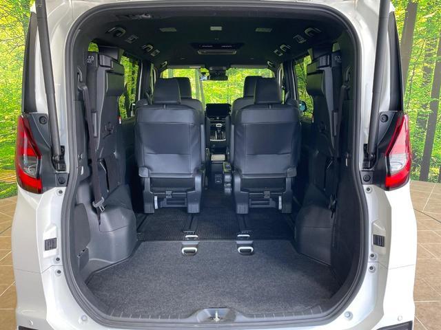 Toyota NOAH 2024-12 7819354-10