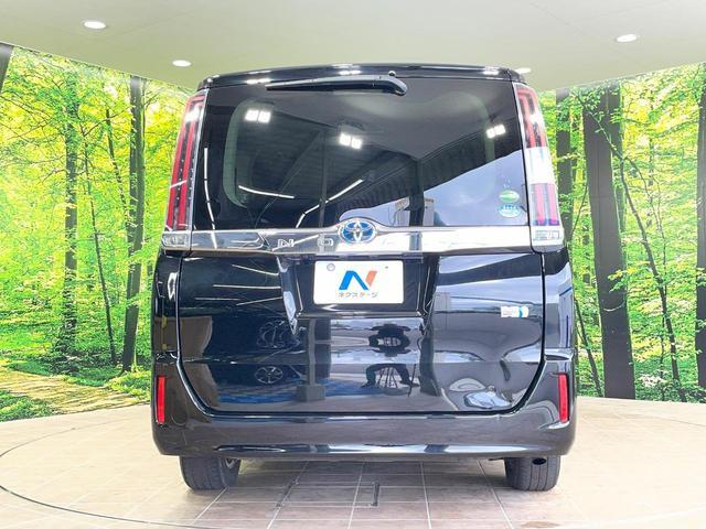 Toyota NOAH 2018-04 7819358-15