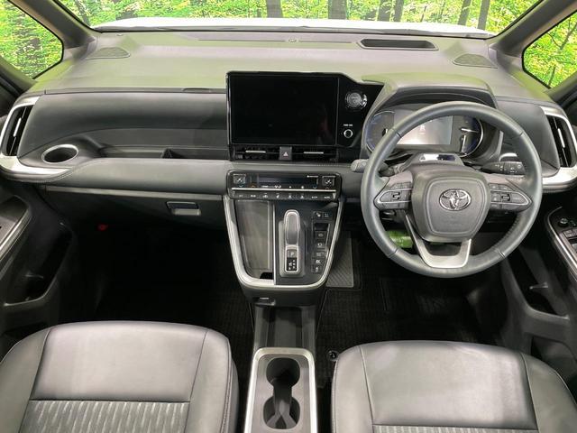 Toyota NOAH 2024-04 7819367-1