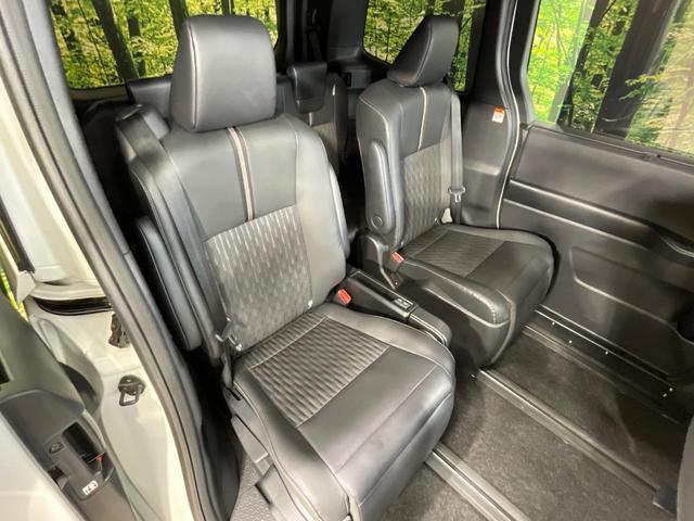 Toyota NOAH 2024-04 7819367-8