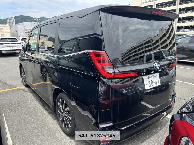 Toyota NOAH 2025-01 7819395-1