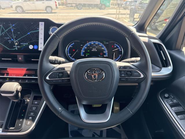 Toyota NOAH 2022-10 7819495-5