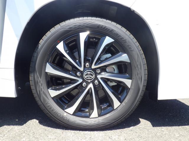 Toyota NOAH 2026-04 7819561-18