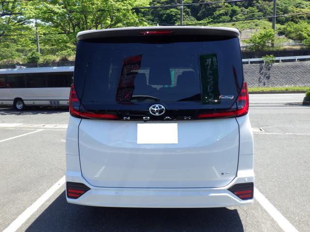 Toyota NOAH 2026-04 7819561-5
