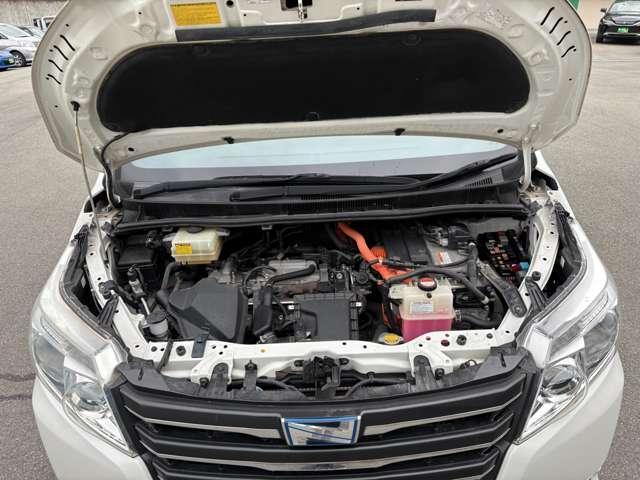 Toyota NOAH 2014-06 7819611-19