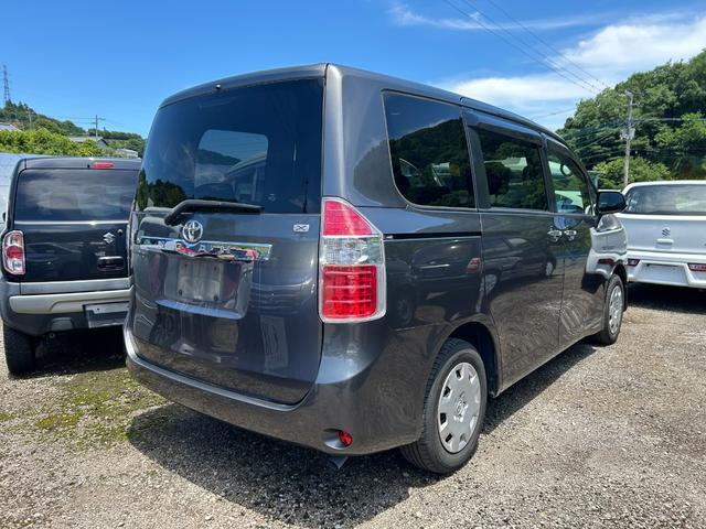 Toyota NOAH 2009-11 7820002-4