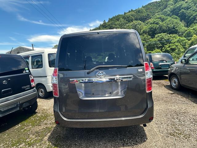 Toyota NOAH 2009-11 7820002-5