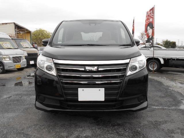 Toyota NOAH 2017-06 7820395-6