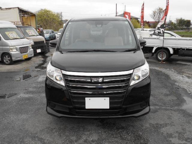 Toyota NOAH 2017-06 7820395-7