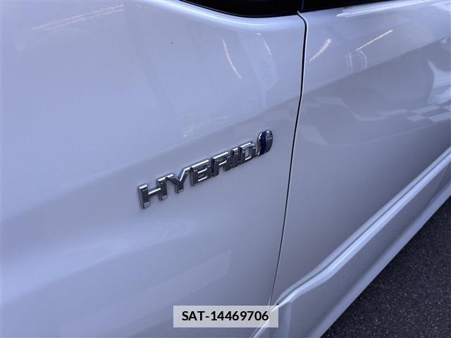 Toyota NOAH 2017-09 7820566-11