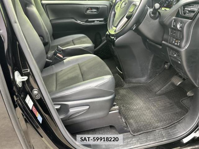 Toyota NOAH 2020-01 7820961-3