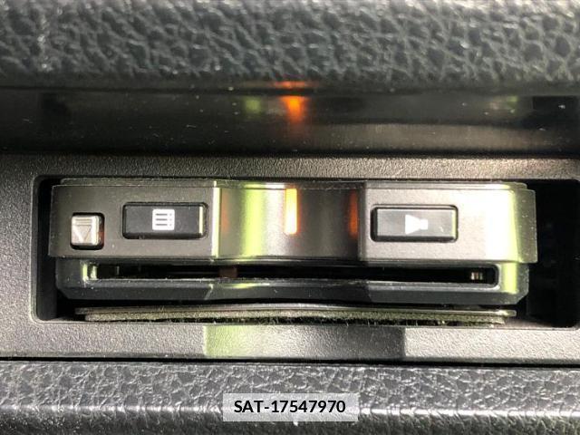Toyota NOAH 2019-03 7821015-16