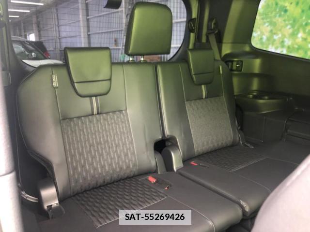 Toyota NOAH 2025-01 7821027-5