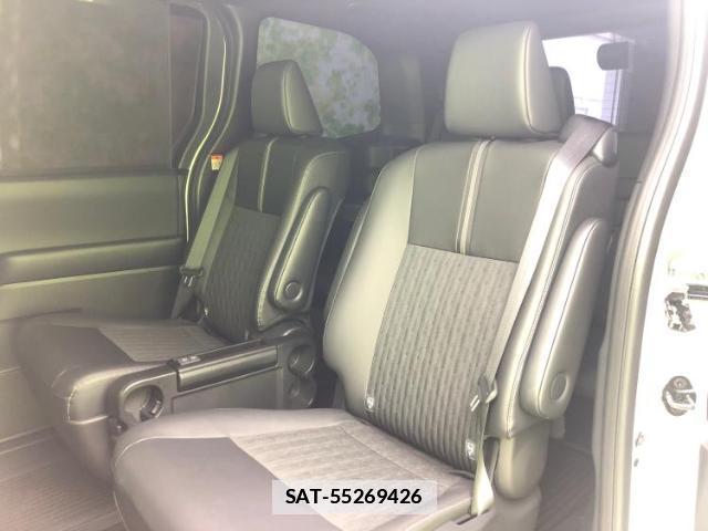 Toyota NOAH 2025-01 7821027-7