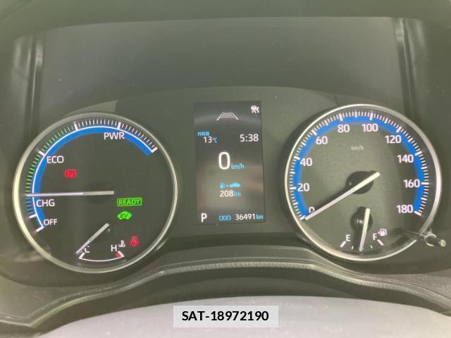 Toyota NOAH 2022-03 7821231-13