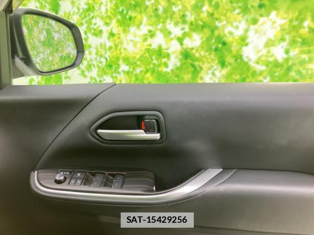 Toyota NOAH 2022-09 7821550-16
