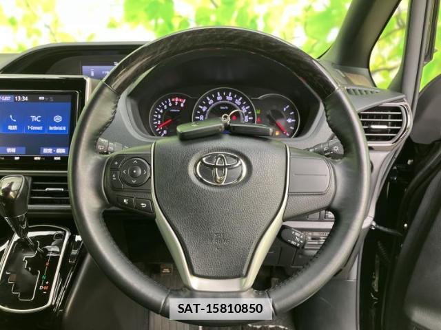 Toyota NOAH 2021-10 7821726-14