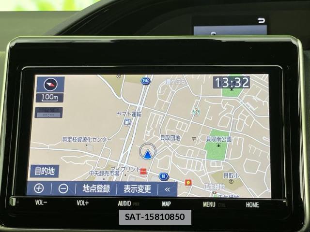 Toyota NOAH 2021-10 7821726-9