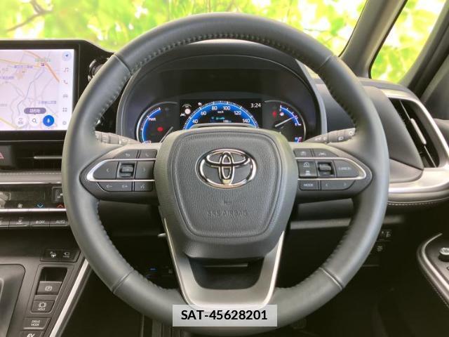 Toyota NOAH 2025-05 7822018-15