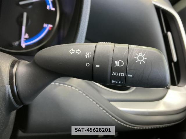 Toyota NOAH 2025-05 7822018-16