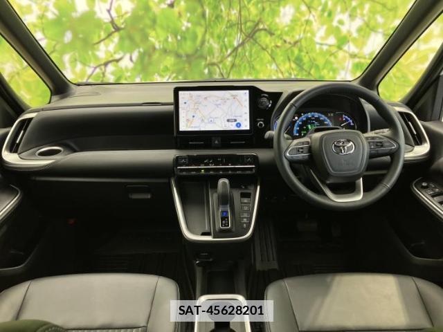 Toyota NOAH 2025-05 7822018-3