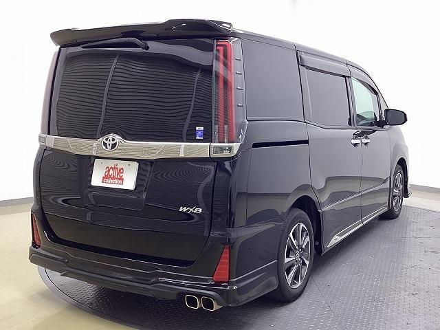 Toyota NOAH 2021-10 7822682-16