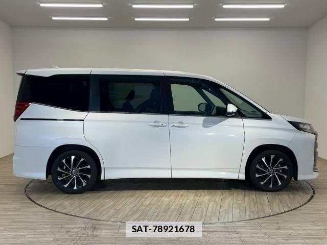 Toyota NOAH 2024-10 7822726-16