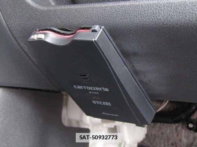 Nissan NOTE 2016-11 7812848-7