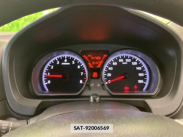 Nissan NOTE 2016-03 7813312-13
