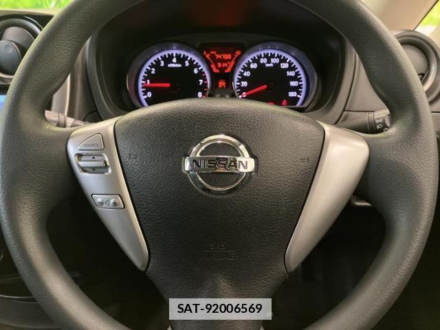 Nissan NOTE 2016-03 7813312-14