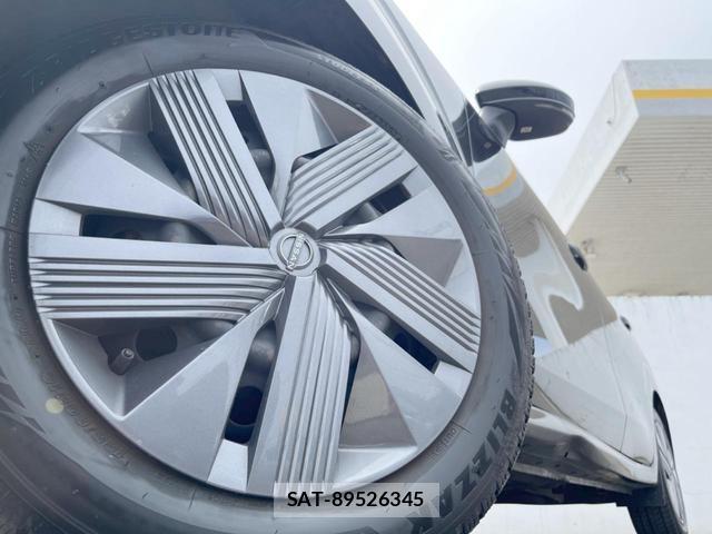 Nissan NOTE 2022-08 7814364-13