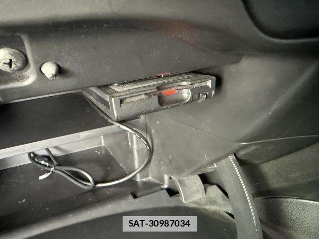 Nissan NOTE 2016-02 7815279-9