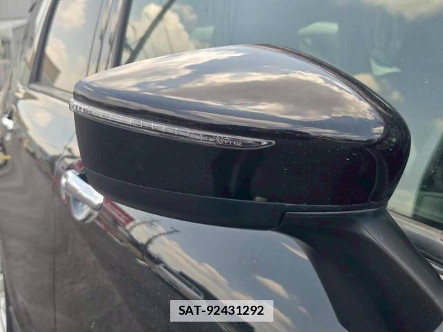 Nissan NOTE 2017-09 7815460-14