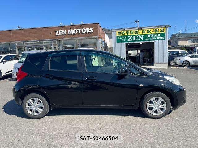 Nissan NOTE 2013-05 7816992-5