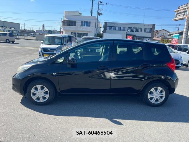 Nissan NOTE 2013-05 7816992-6