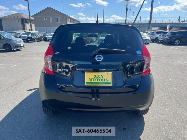 Nissan NOTE 2013-05 7816992-7