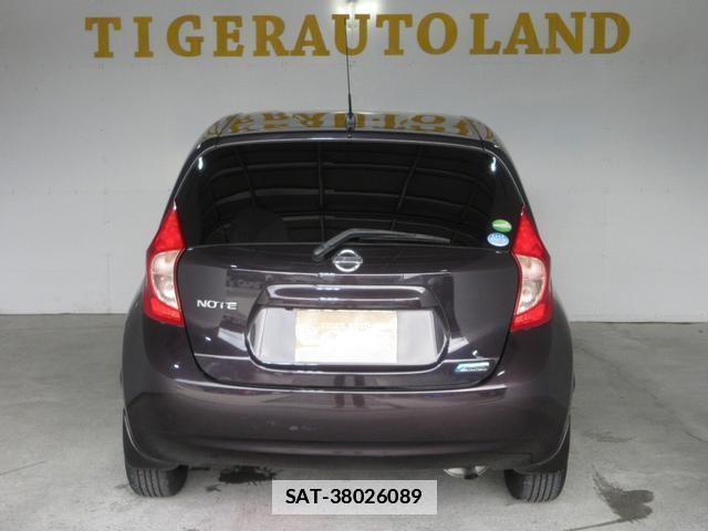 Nissan NOTE 2012-12 7818108-7