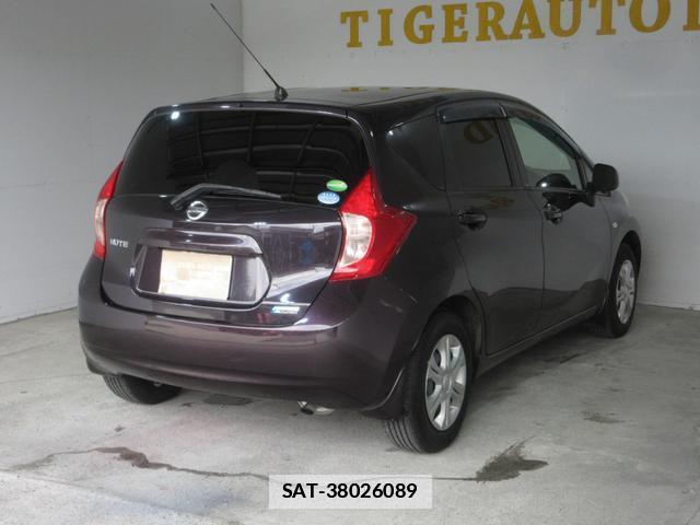 Nissan NOTE 2012-12 7818108-8