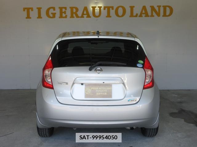 Nissan NOTE 2013-03 7818113-7