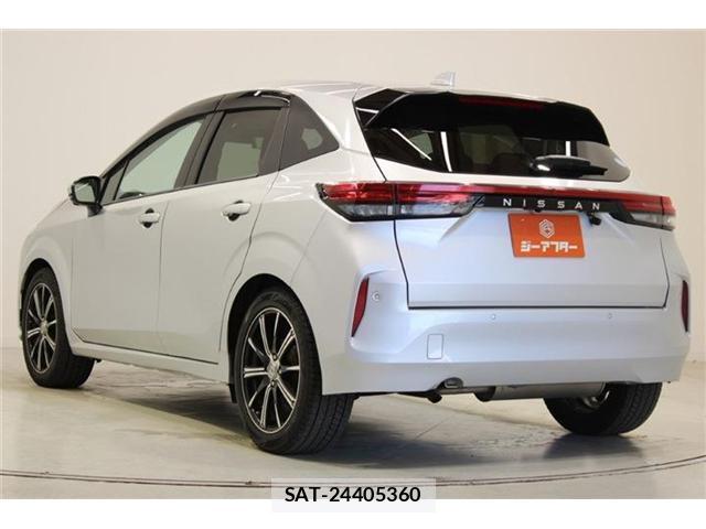 Nissan NOTE 2021-09 7818212-9