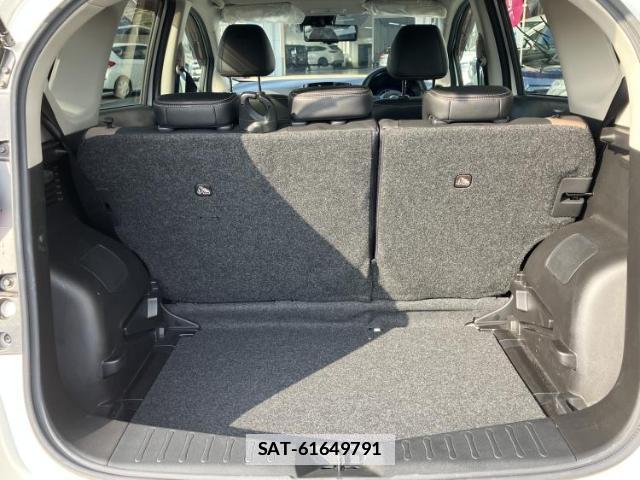 Nissan NOTE 2020-11 7818911-7
