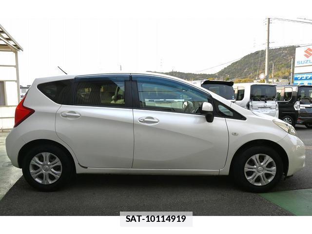 Nissan NOTE 2013-03 7819095-5