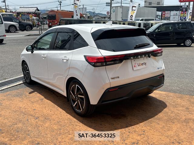 Nissan NOTE 2021-11 7819497-11