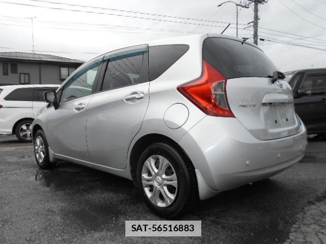 Nissan NOTE 2014-11 7820396-11